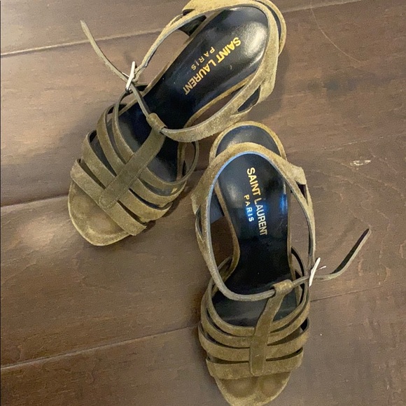 Saint Laurent - Picture 2 of 5